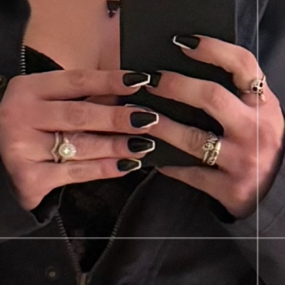 Kiss imPRESS press on nails Like a Star coffin cow nails - Picture 3 of 3
